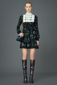Valentino-Pre-fall-2015-683x1024